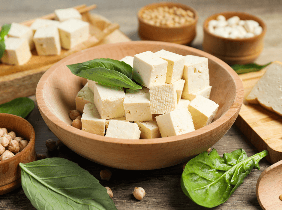 N�v�nyi feh�rj�k: Teljes �tmutat� a forr�sokr�l �s az el�ny�kr�l.